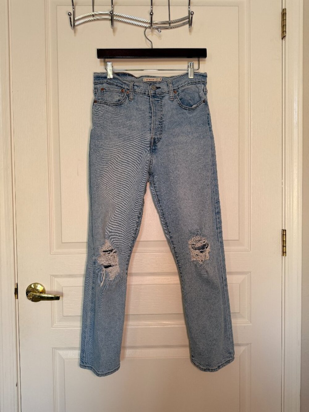 Light Wash Distressed Straight Leg Jeans
